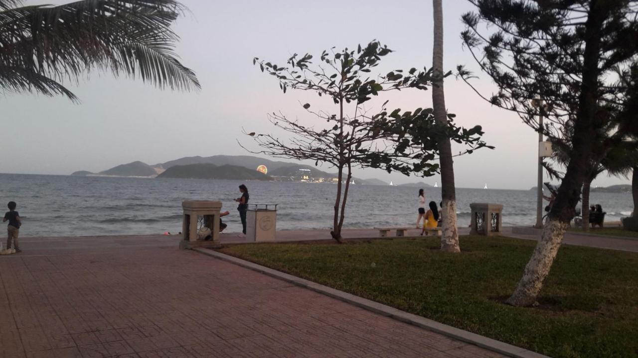 Hotel Yen Indochine Nha Trang Kültér fotó